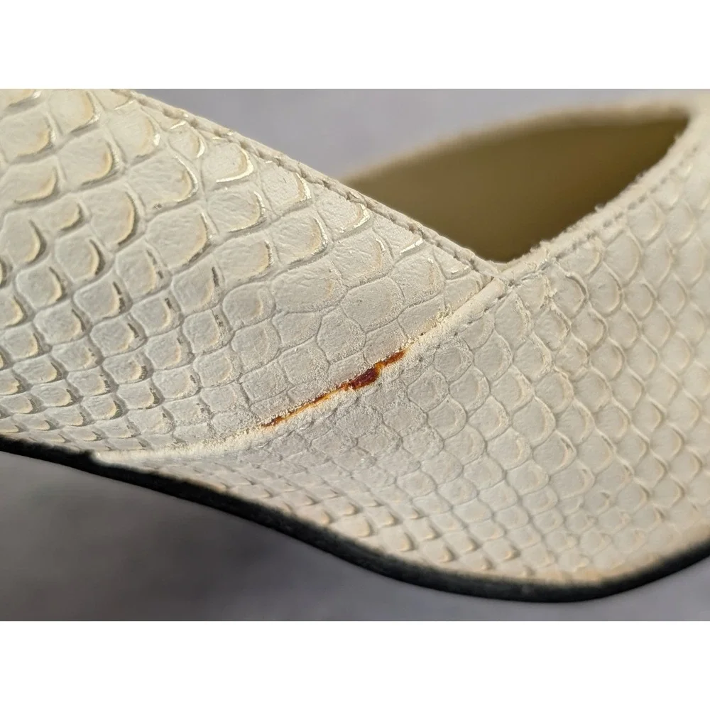 Charlotte Russe Cream Faux Snakeskin Pointed Toe Stiletto Pumps Womens Size 10